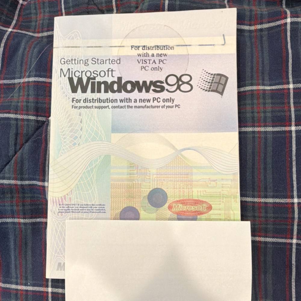 Microsoft Windows 98 Getting Started Manual for Desktop Computer