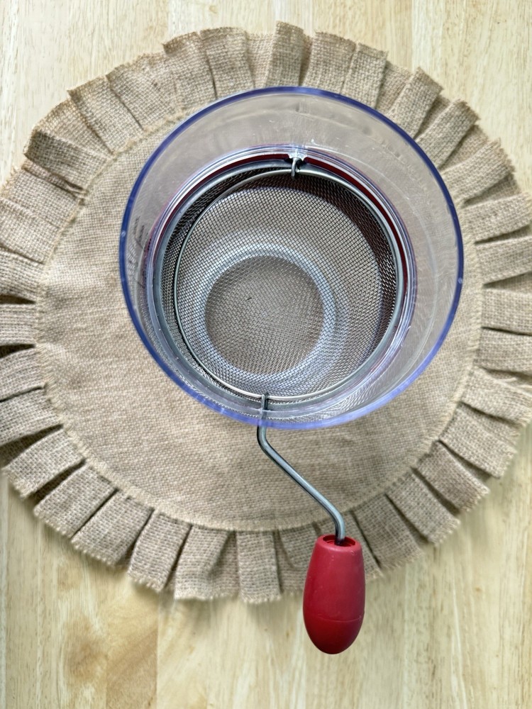 Progressive 3 Cup Measuring Sifter Plastic & Metal -No Top Lid-EUC