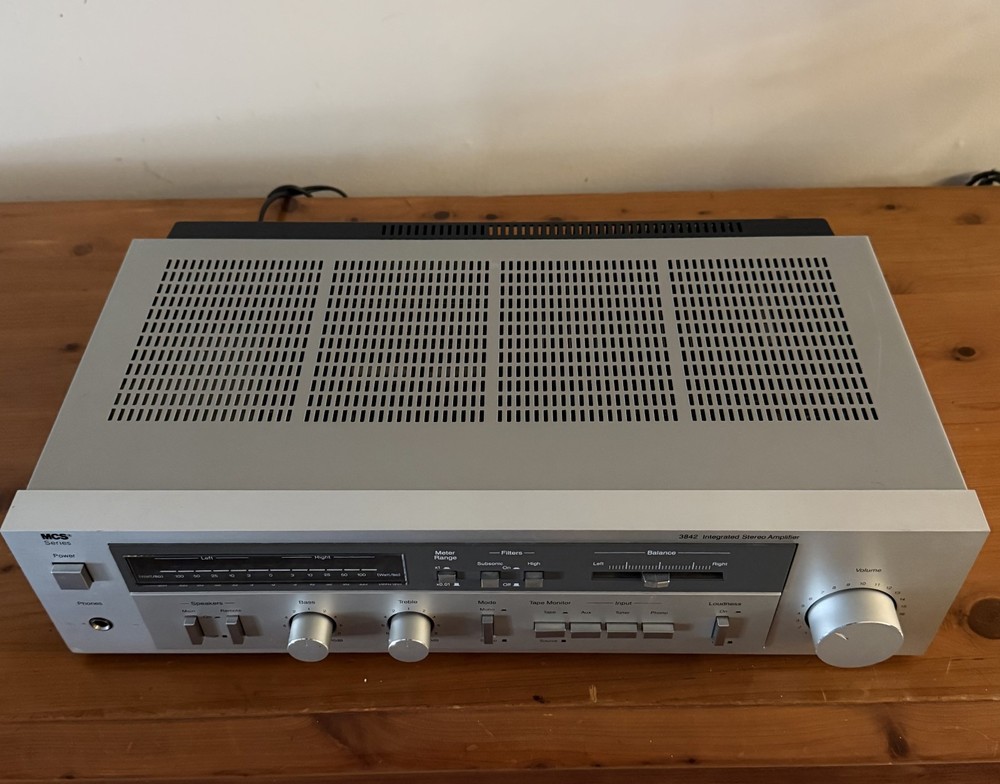 MCS 3842 Integrated Amplifier