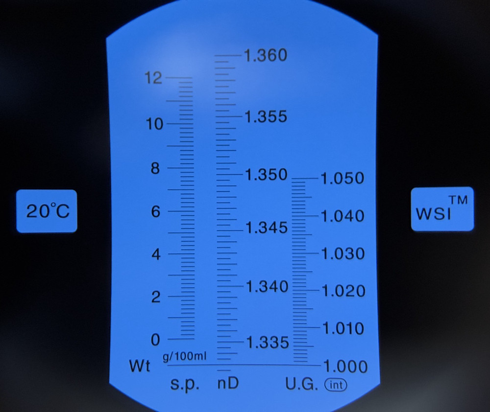 Fisher Scientific Analog LED Clinical Refractometer