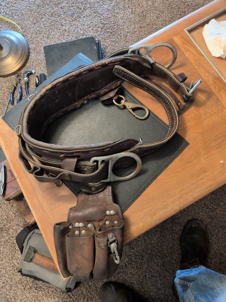 Buckingham 2000M Climbing Belt Size 24 Full Float Leather Lineman Dual D Ring