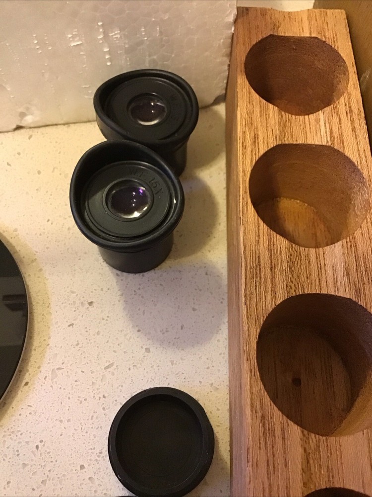 Seiwa Optical Stereoscopic Microscope