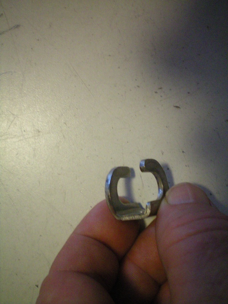 EVINRUDE/JOHNSON #305736 PORT CABLE LOCK, FREE FREIGHT