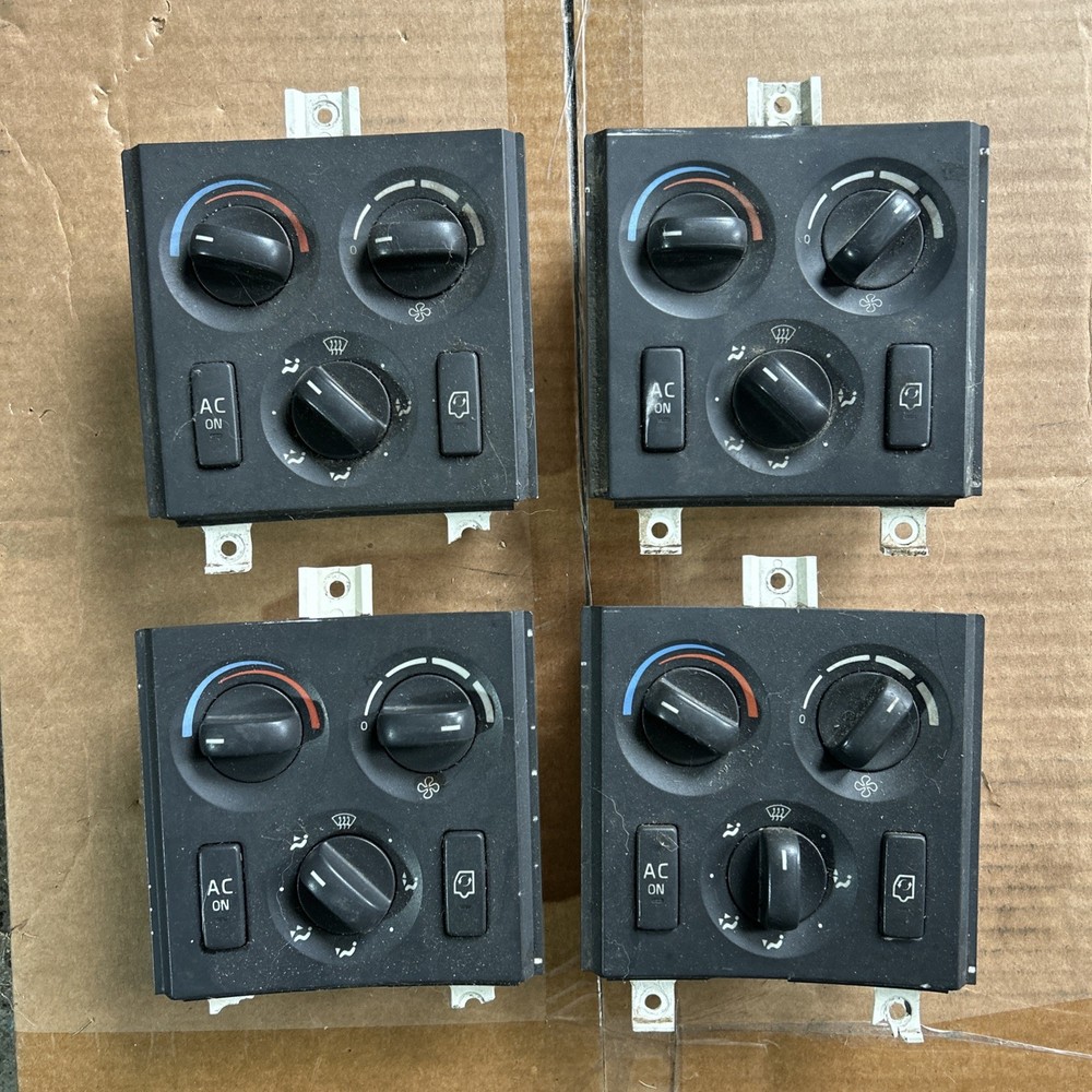 2015 Volvo VNL Heater & AC Temp Control: 3 Knob 2 Button