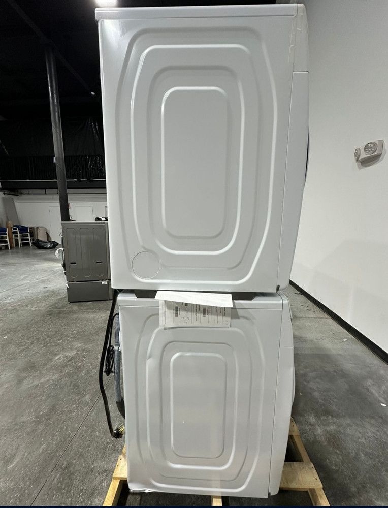 Samsung WF45T6000AW & DVE45T6000W Stackable Washer + Dryer Set – Smart Laundry