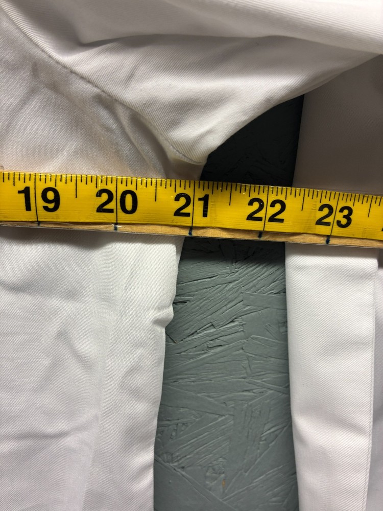 Cherokee Project Men’s Medium White Lab Coat Modern Classic Medical Uniform