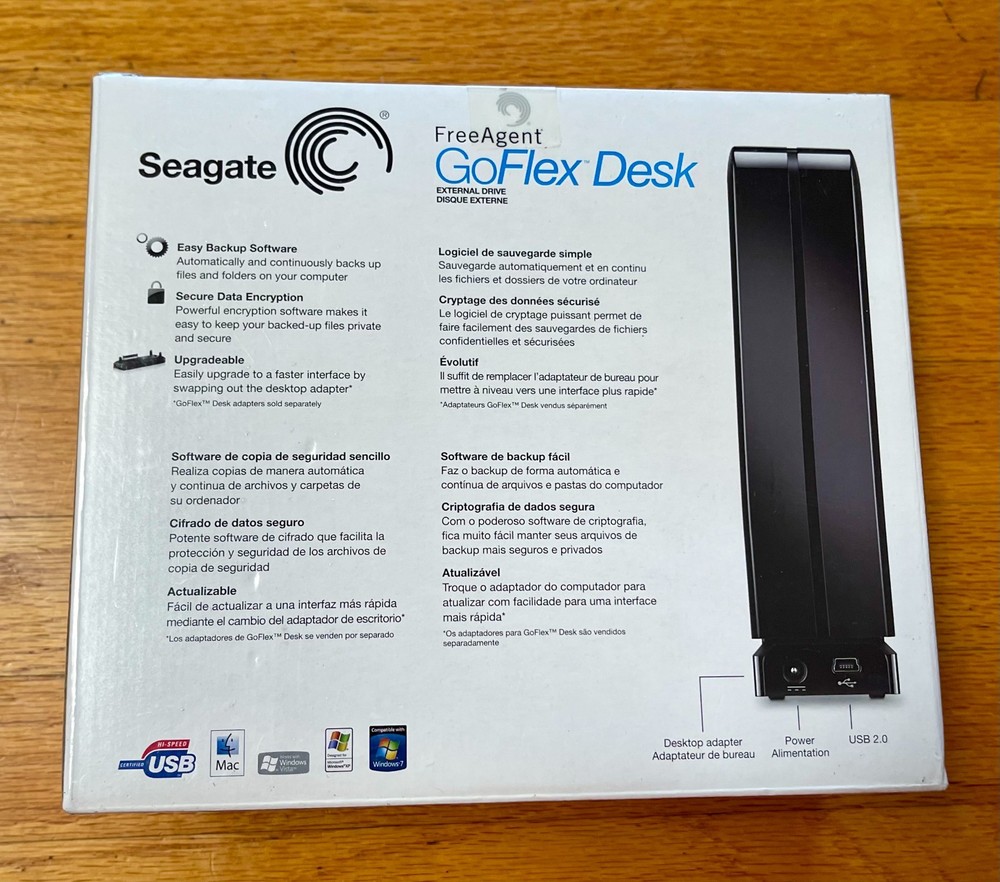 Seagate FreeAgent GoFlex Desk 2TB Desktop External HDD USB 2.0 PC Mac Backup NEW