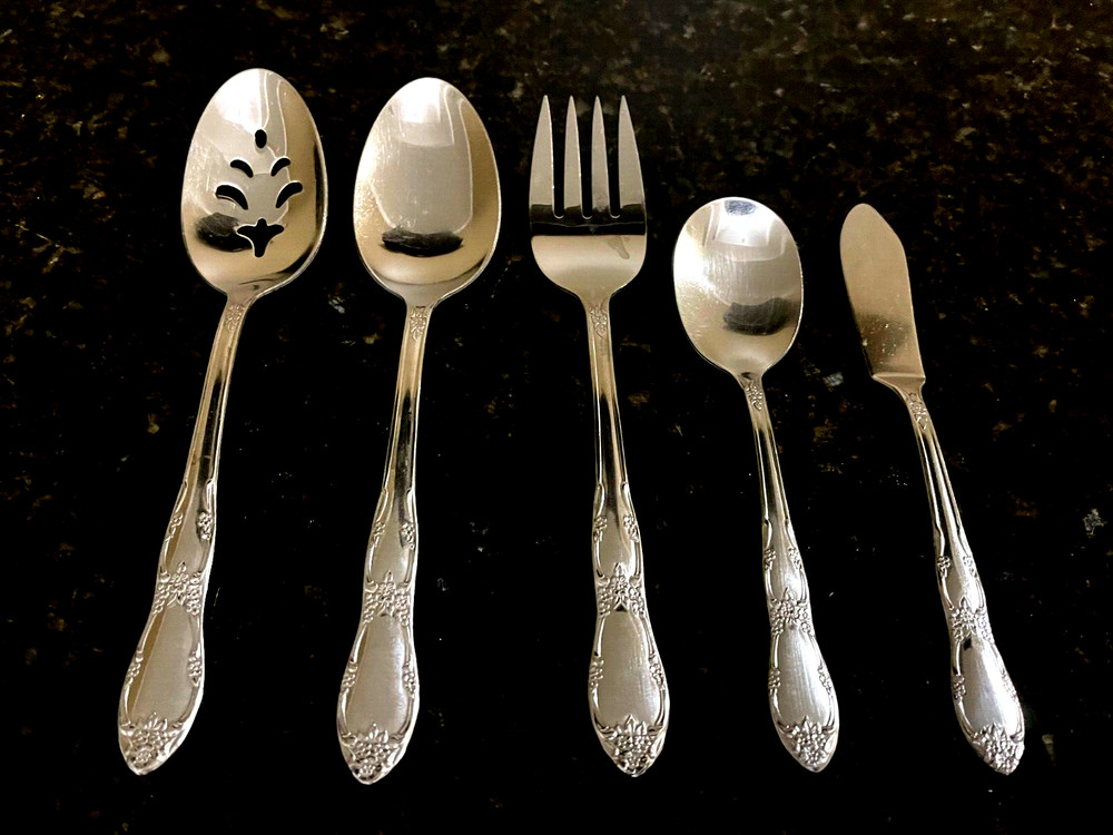 Wm A Rogers FENWAY/DAYDREAM Stainless Flatware 5 Piece Hostess Serving Set