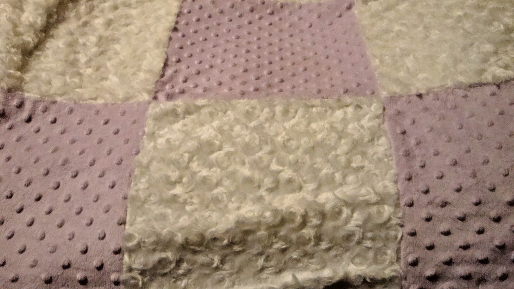 BLANKETS & BEYOND- White Purple Blanket Patchwork 32x32" Fluffy Soft Warm 287