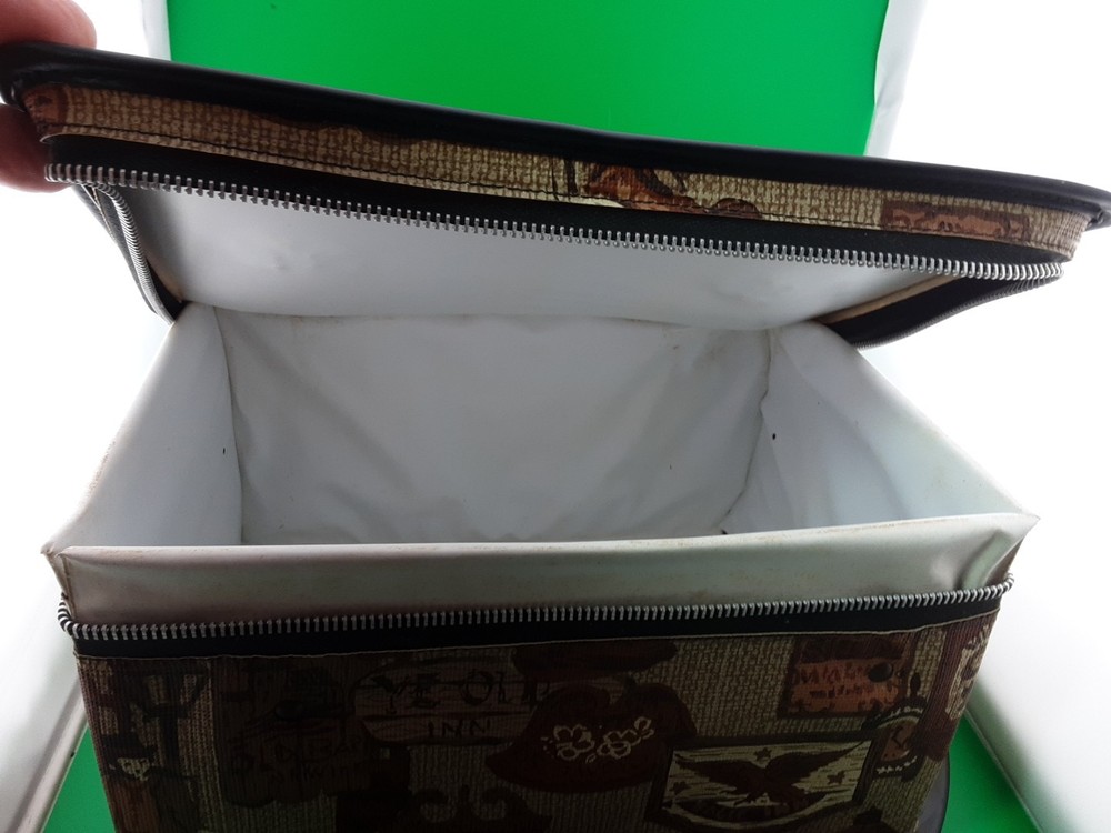 VIEW-MASTER Projector w/3 Complete Packs -Popeye, Peanuts, Daniel Boone Working