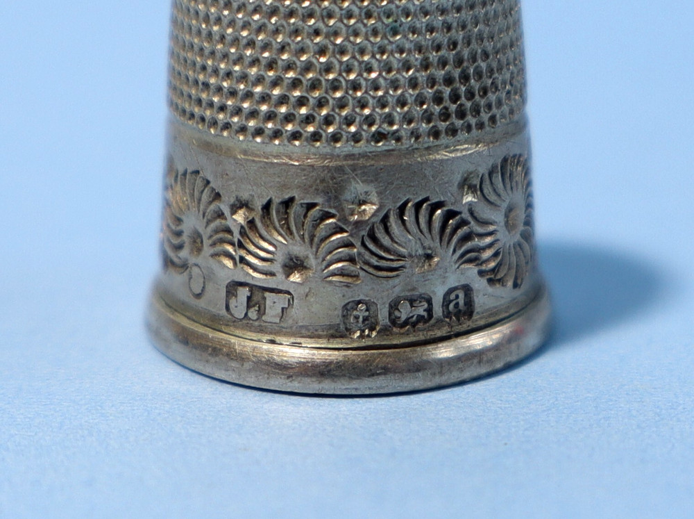 Victorian 1900 Sterling Silver Thimble with Floral Pattern Size 9 #ESK201