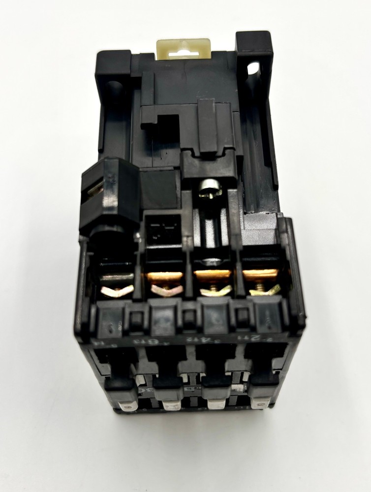 ABB / B12-30-10 / CONTACTOR