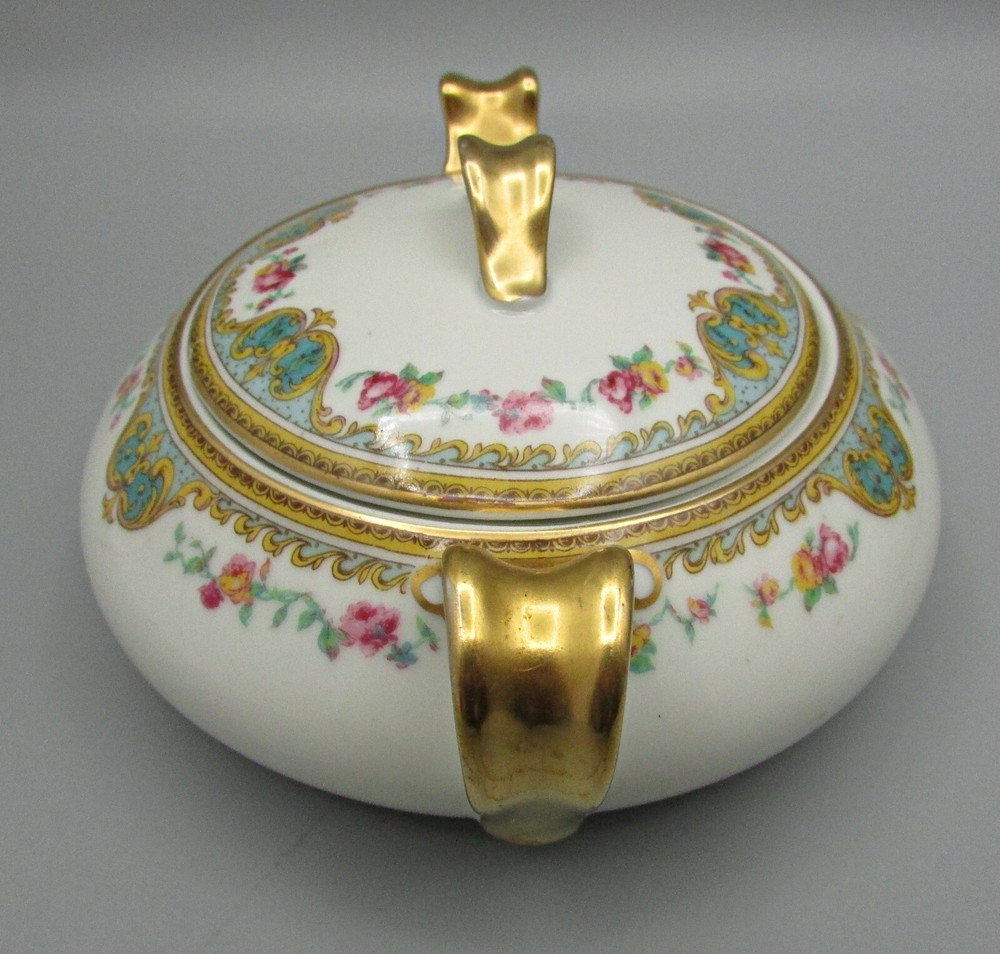 Haviland Juno Covered Sugar - Roses & Scrolls - Schleiger 729