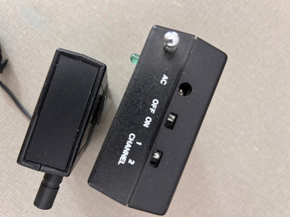 Quantum Radio Slave II Remote Control f/ Camera and Flash Units