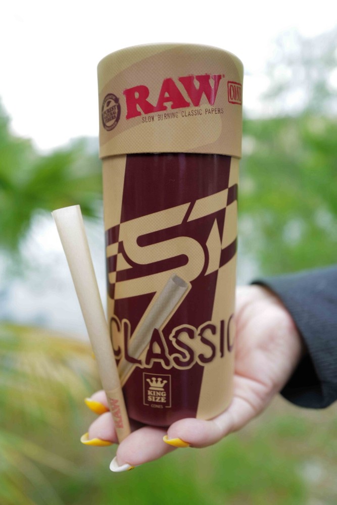 RAW Cones King Size Classic | 50 Pack | Slow Burning Rolling Papers with Tips