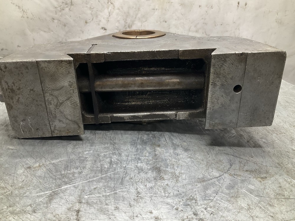 Hitachi Seiki 2ML Overarm Support Fits Horizontal Milling Machine