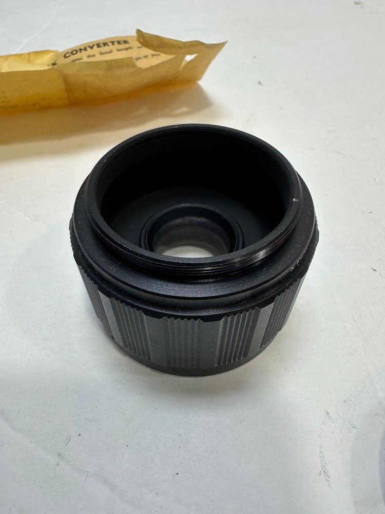 VEMAR 2X AUTO TELE CONVERTER With Leather Case