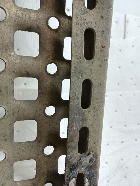 Volvo VN Frame Step 5"X36" (10957461