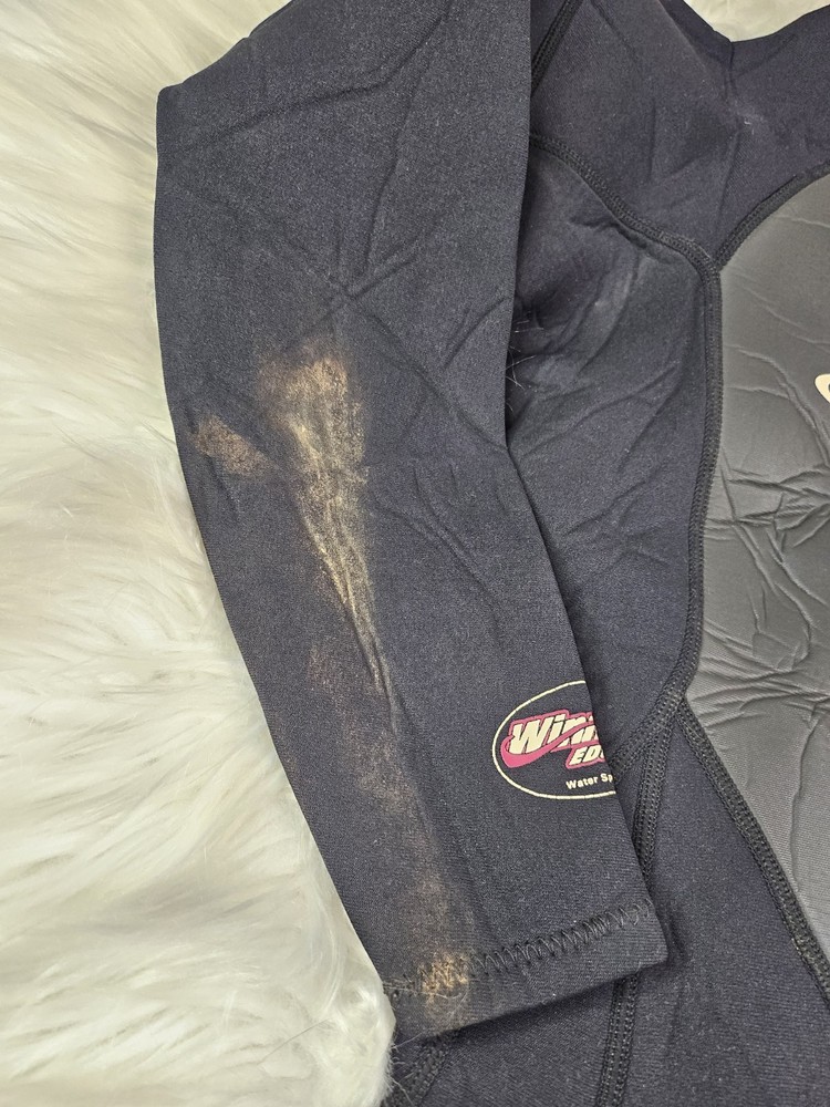 Winning Edge wetsuit SZ(XS)