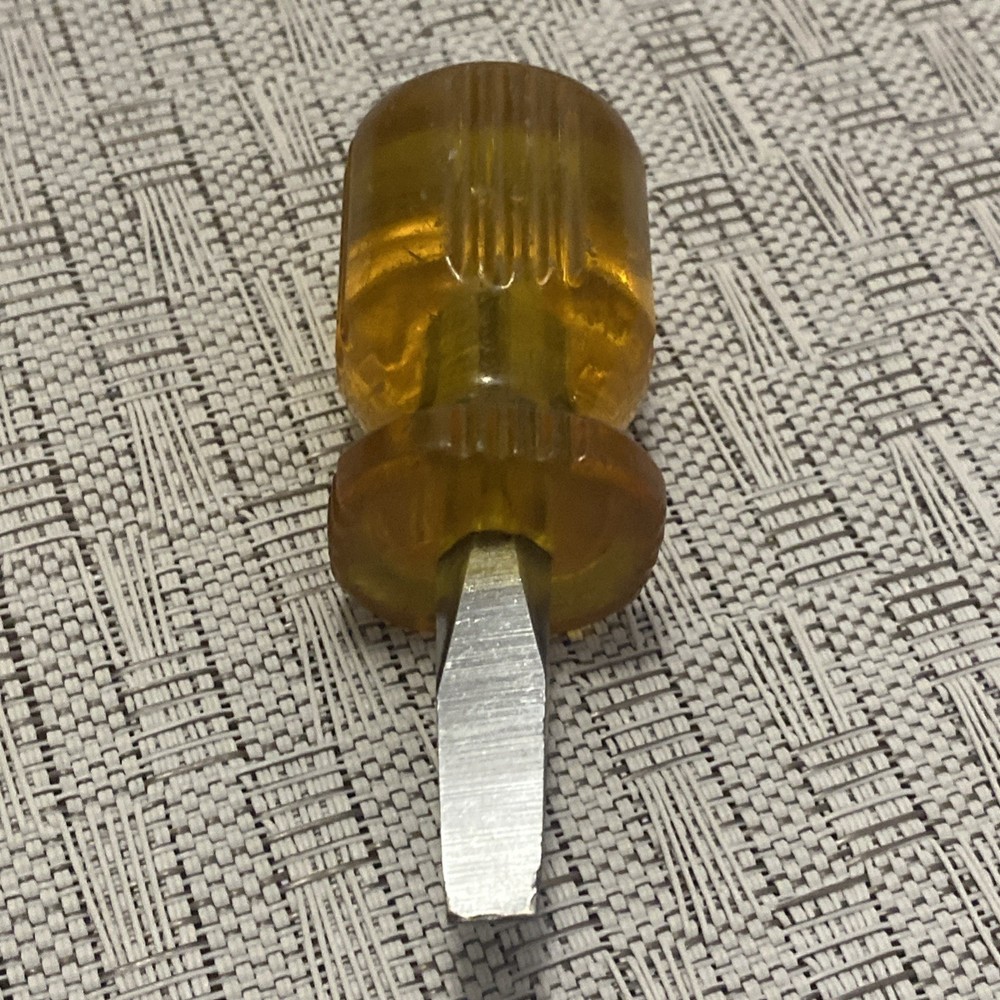 VINTAGE Westcraft Stubby Flathead Screwdriver Tool - Small Yellow Handle Flat 3”