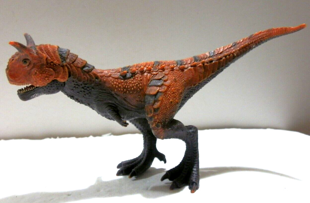 2016 Schleich 9" Carnotaurus Bull Dinosaur