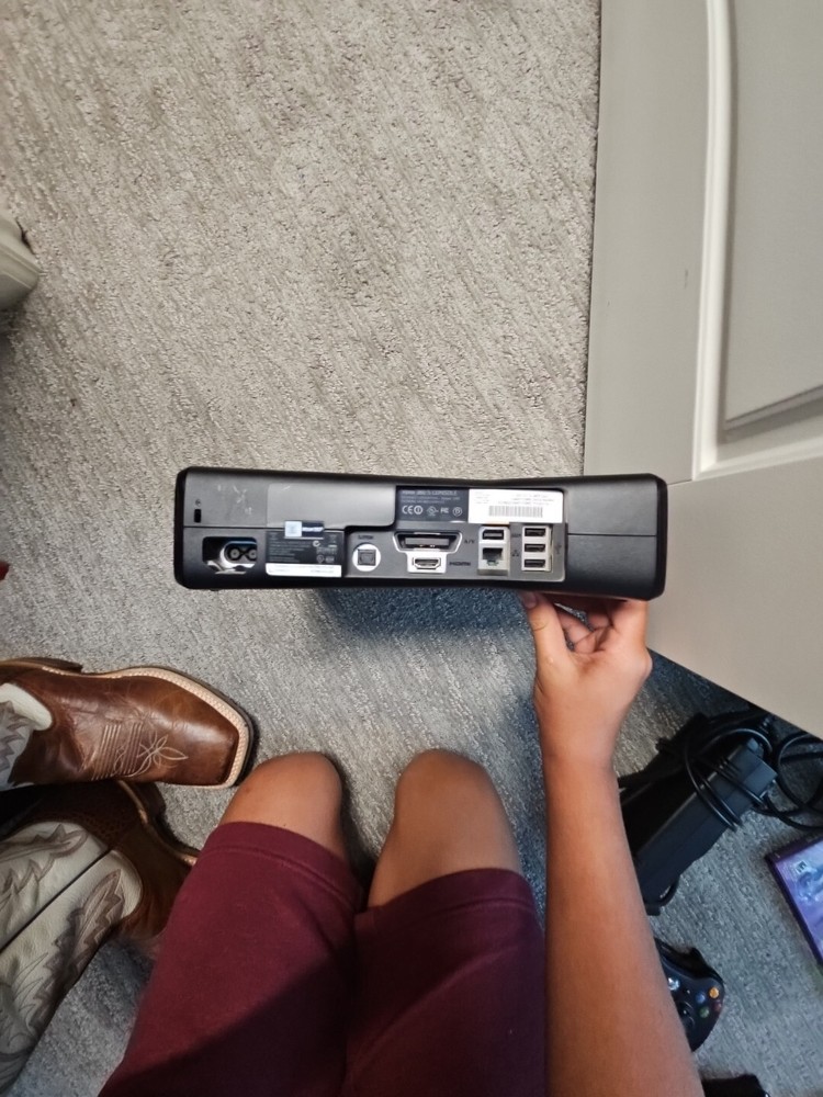Xbox 360s Console And Additional In Bio