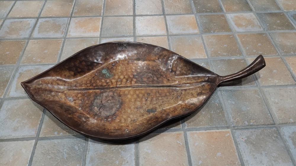 Solid Copper Leaf Tray w/ Handle Patina Some Vertigree
