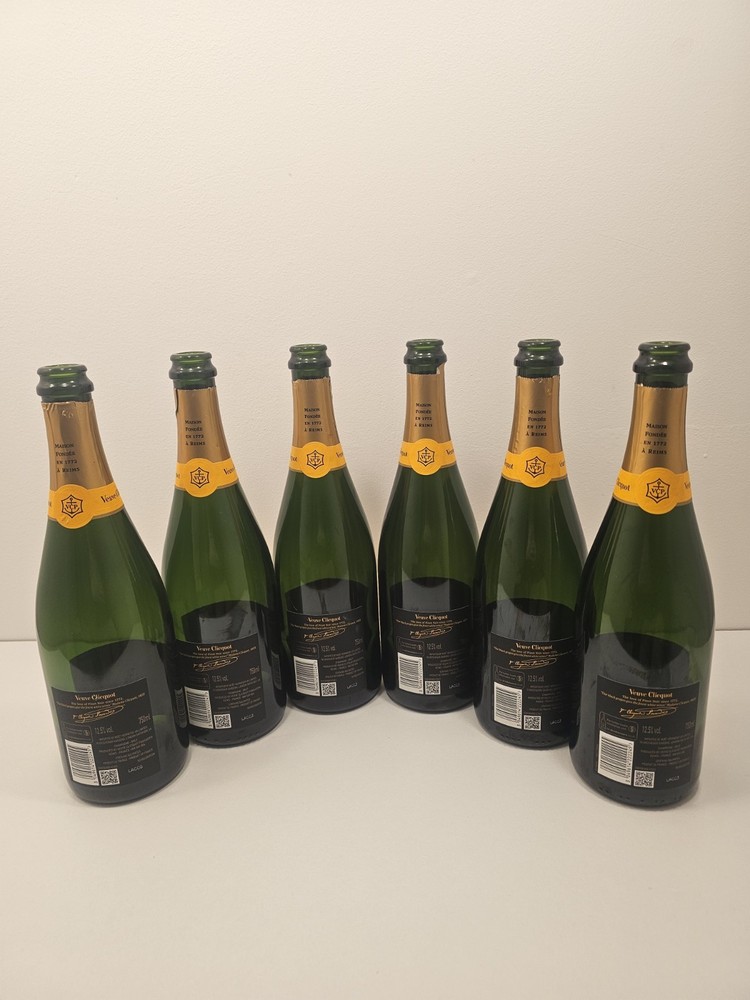 VEUVE CLICQUOT CHAMPAGNE EMPTY BOTTLES 75cl ( X 6 ) includes 📦 Box