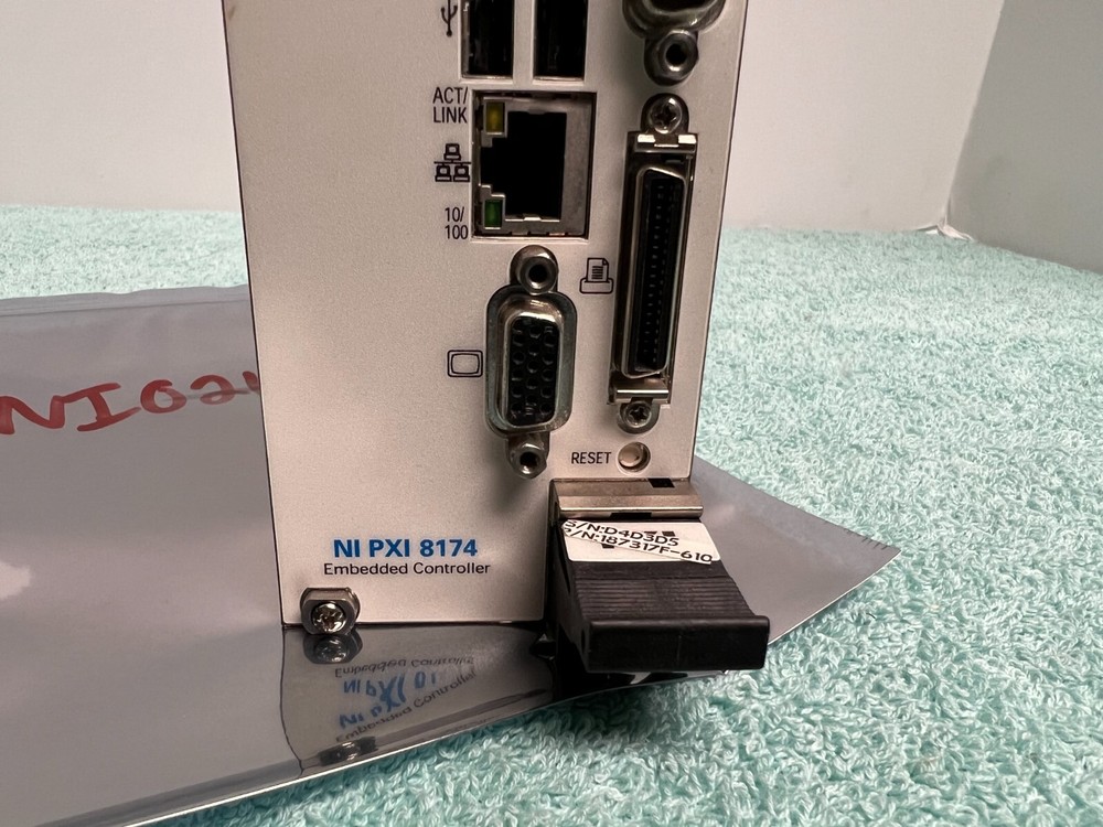 NATIONAL INSTRUMENTS NI PXI-8174 Embedded Controller Computer 20GB HDD