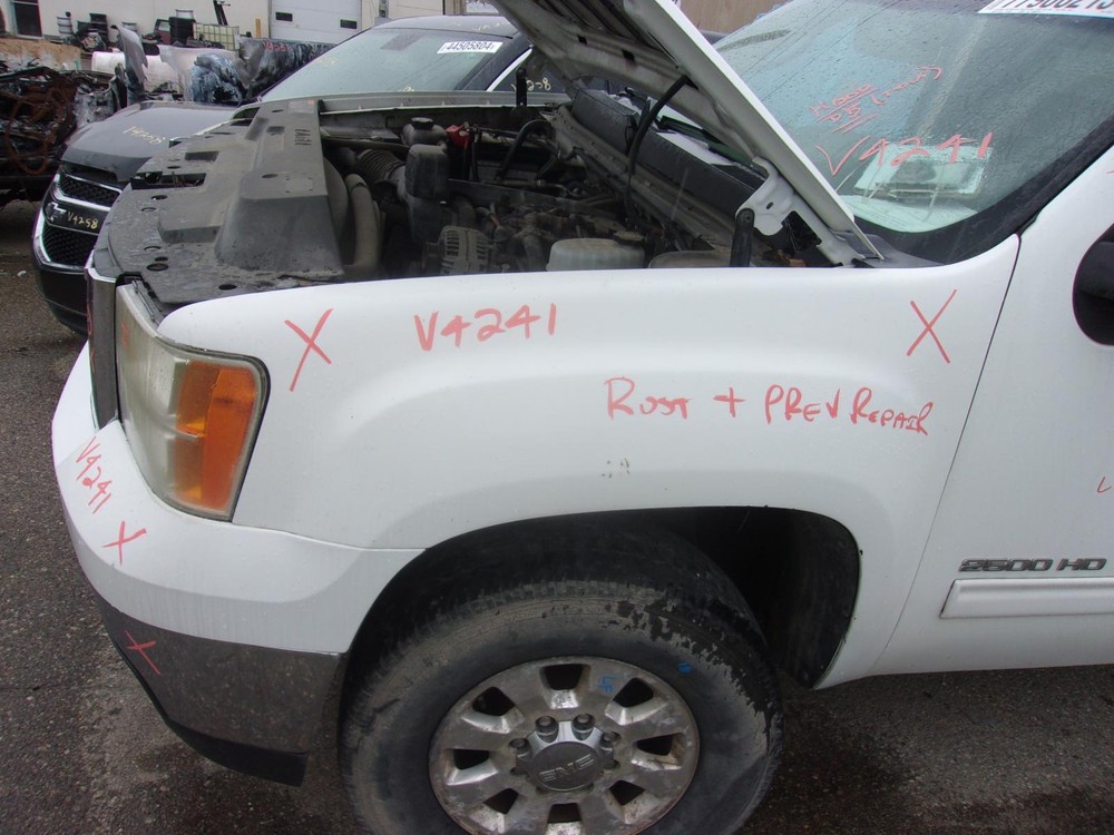 Used Transfer Case Assembly fits: 2011 Gmc Sierra 2500 pickup 6.0L dash switch e