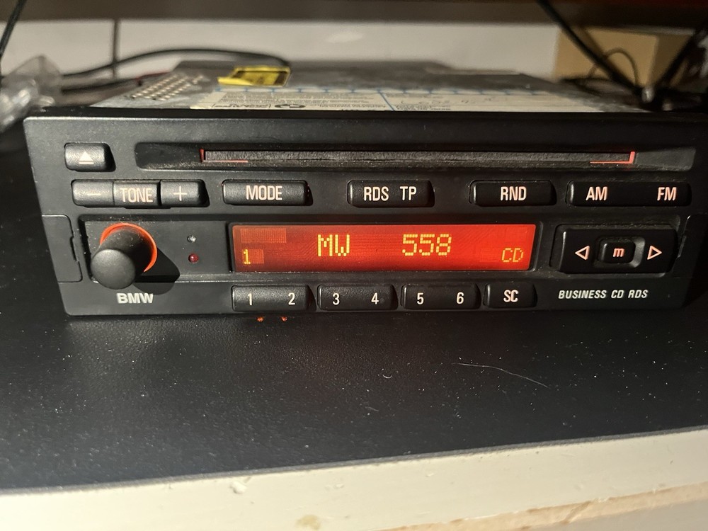 BMW Business CD23 with integrated Bluetooth module