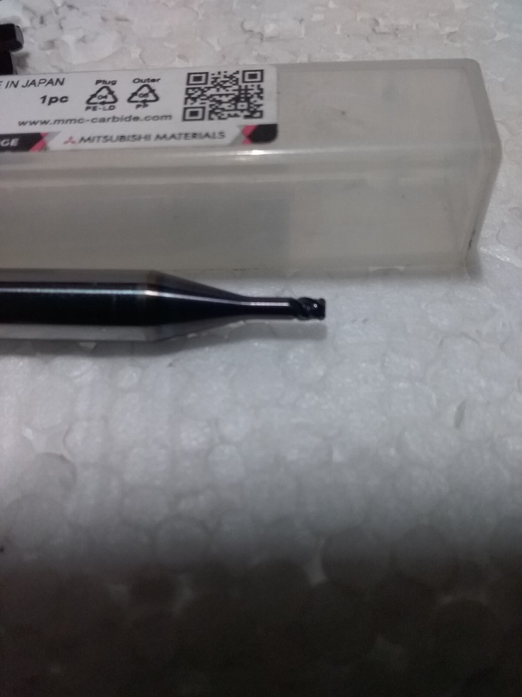 Mitsubishi Materials Dia Edge Solid End Mill VFHVRBD0200R05N006