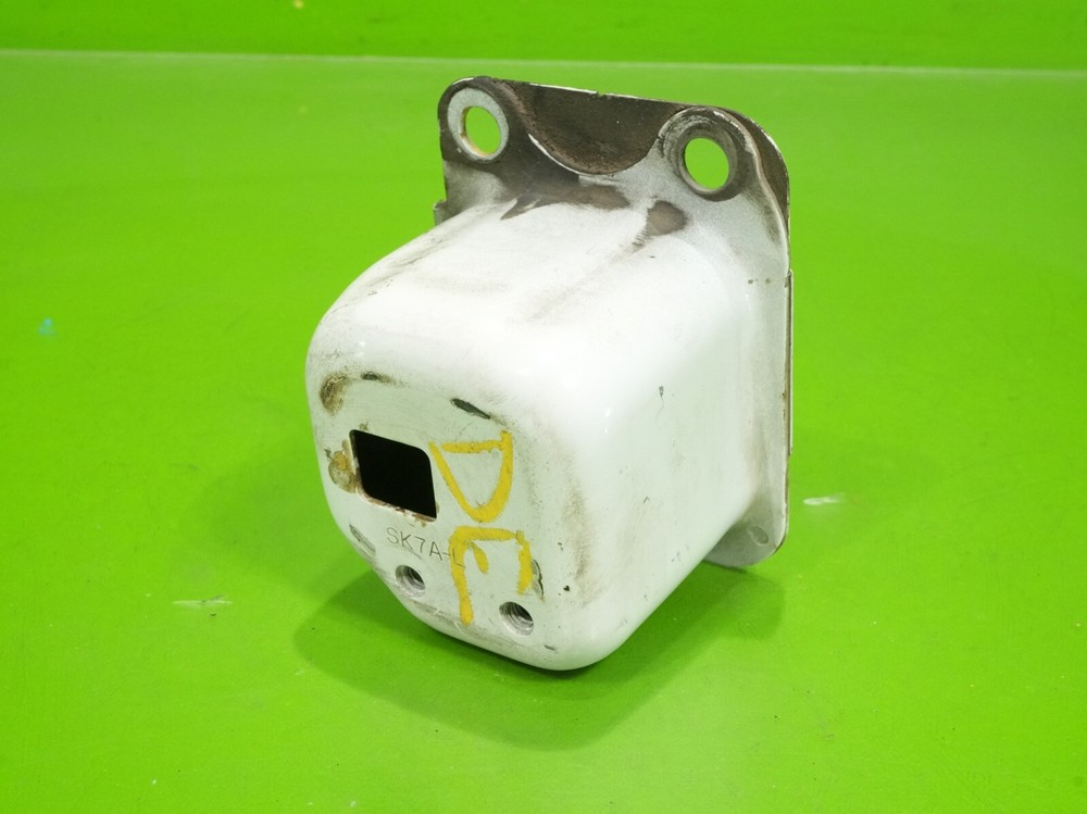 92-93 Integra OEM driver left front bumper bracket mount crash impact block