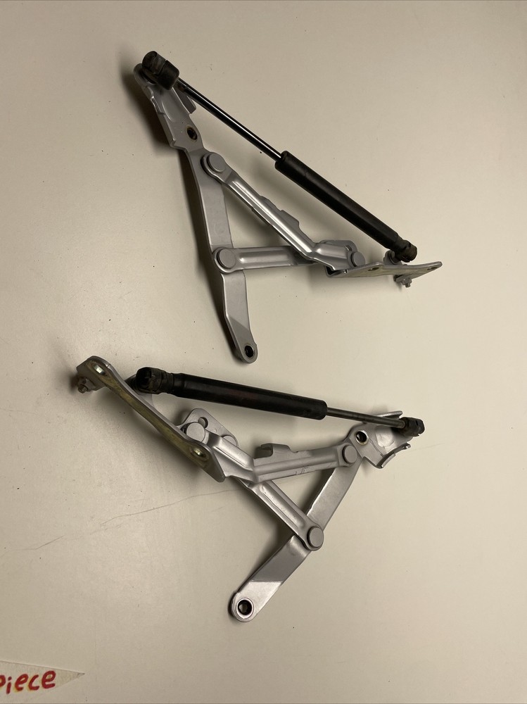 2015 Mitsubishi Lancer Es Rear Right & left Trunk Hinge