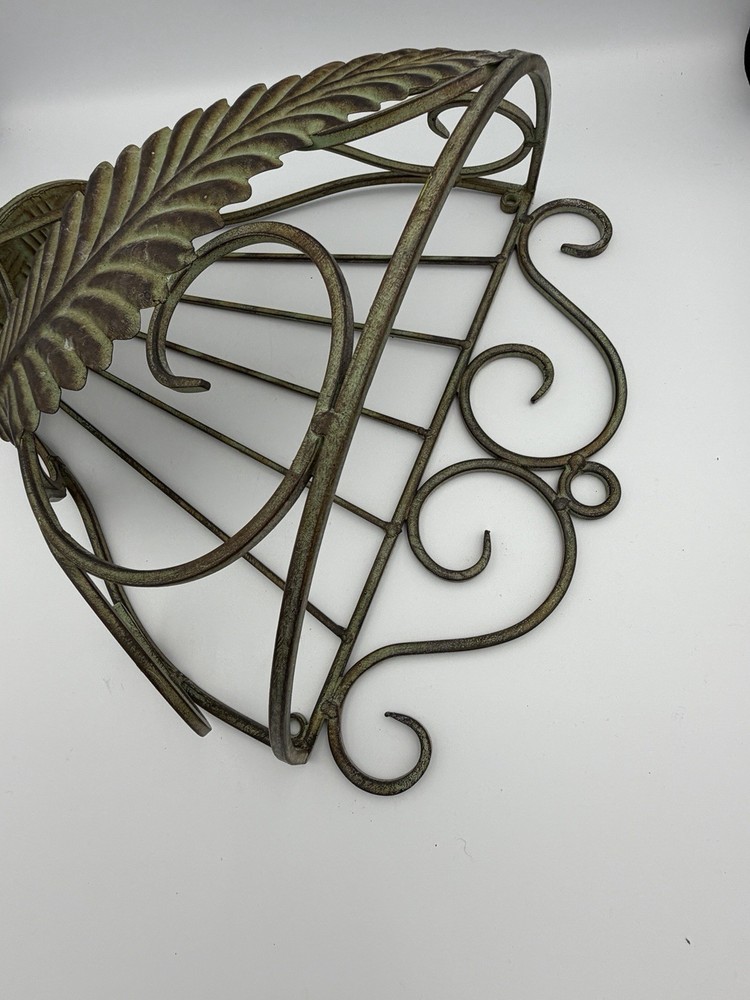 Green Metal Scroll Leaf Planters, Towel Holder