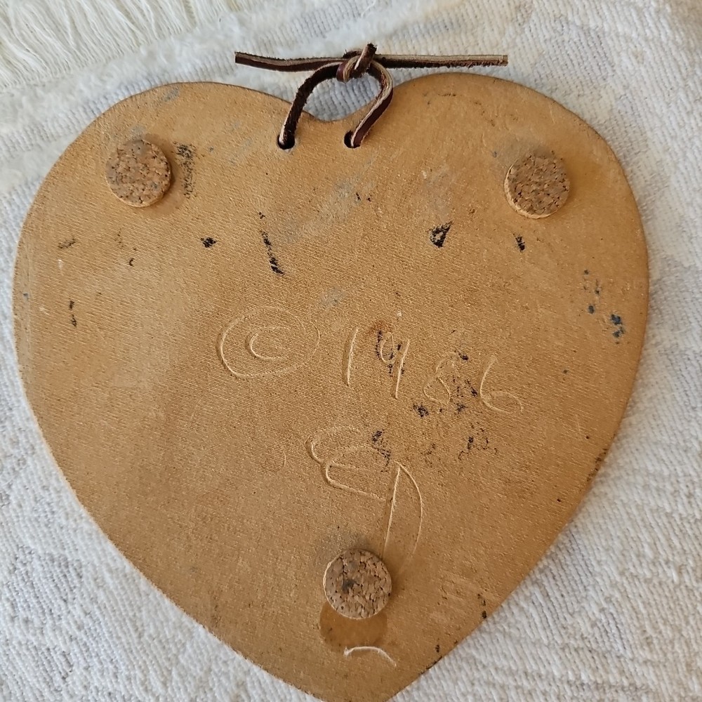 vintage pottery cat trivet hanger