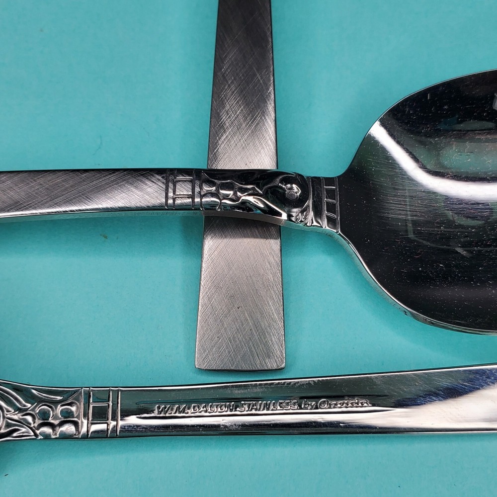 Oneida Brookwood Stainless Pierced Serving Spoon
