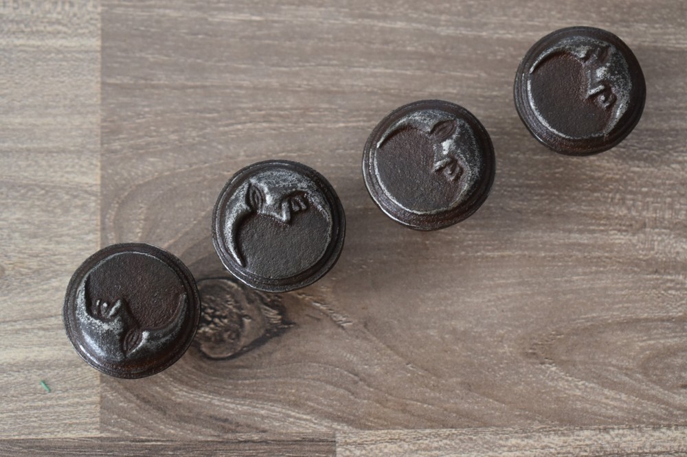 Vintage cast iron cabinet drawer door Moon Face knobs handles pull rustic 4 pcs
