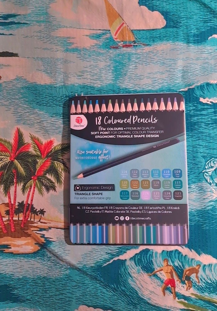 DecoTime 18 Coured Pencils ✏️