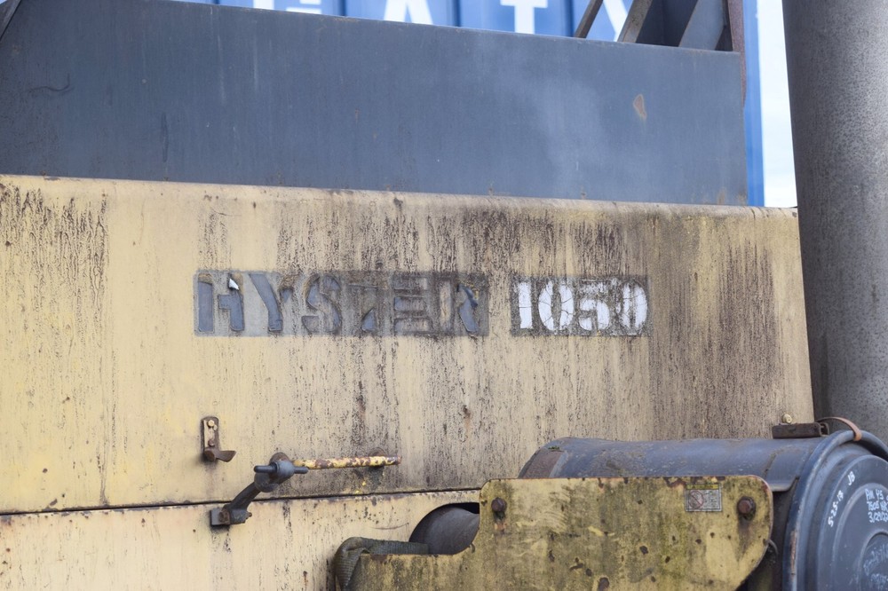 Hyster H 1050 E forklift with, container handler Attachment, Cummins M-11,