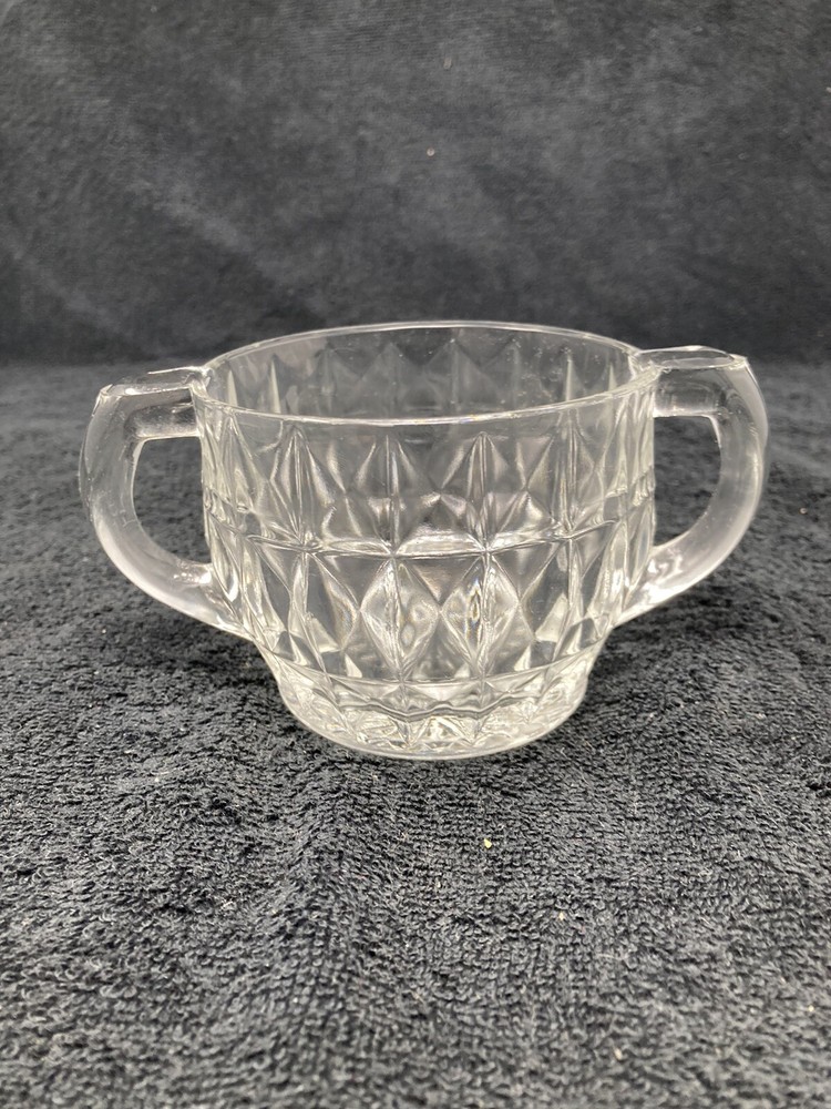 Windsor Clear by JEANNETTE open sugar