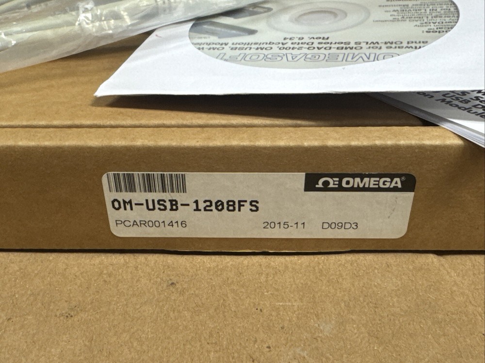 NEW Omega OM-USB-1208FS USB Data Acquisition Module & Software FAST SHIPPING