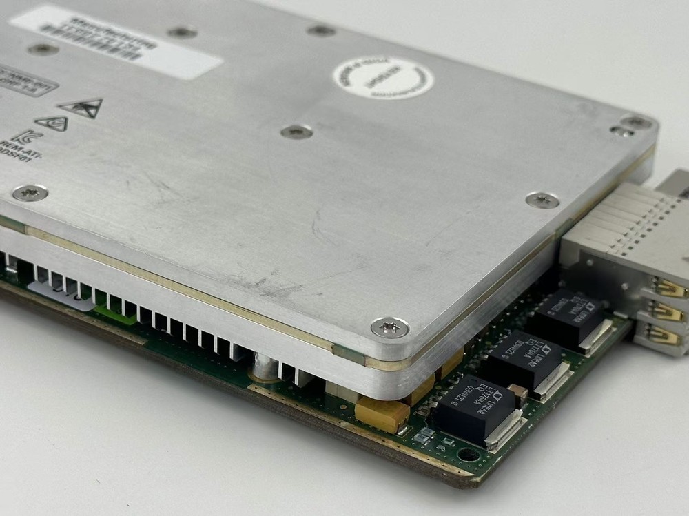 Keysight M9301A for M9381A vector signal generator