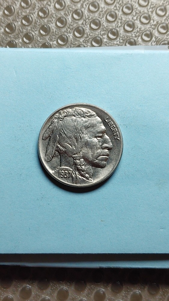1937 Buffalo Nickel UNC Uncirculated                                        Y022