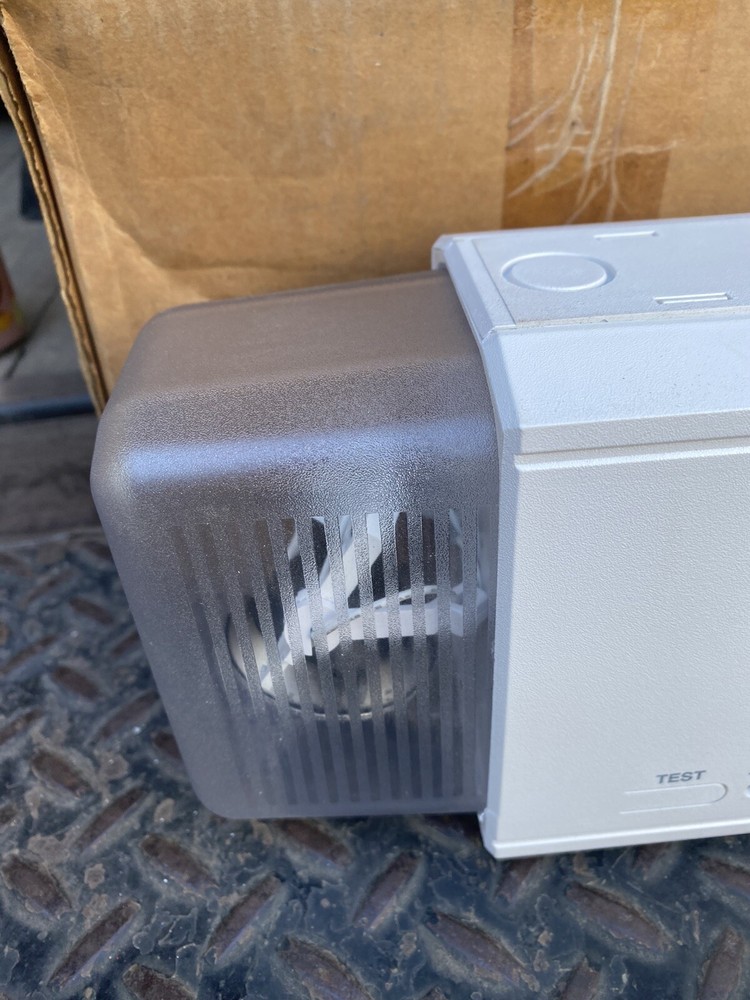 (TOA) E118LH7W Lightolier Emergency Light “B”