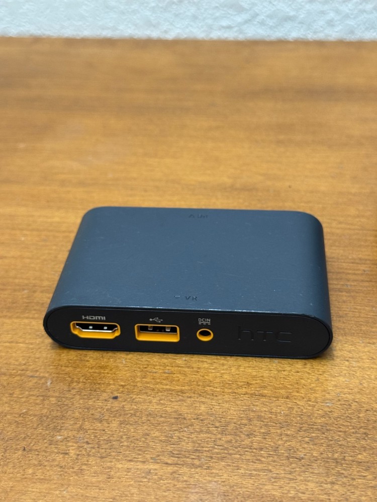 HTC Vive Link Box 2PU6100 With Power Cord