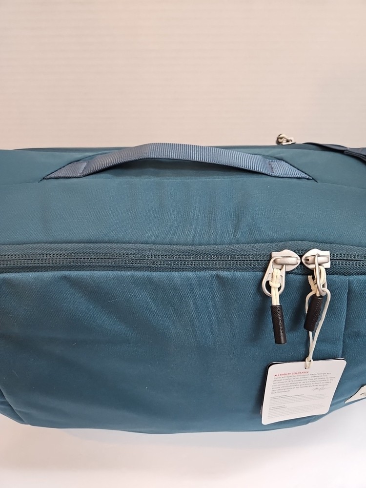 Osprey Arcane Duffel Bag/Backpack 30L. Stargazer Blue.