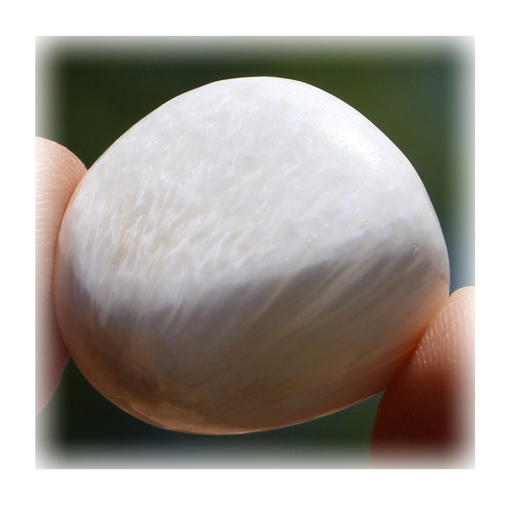 Tumbled Polished Stone: Scolecite from India (SCO66)