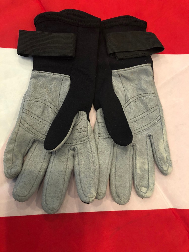 SCUBA SIZE S GLOVES BY OCEANIC