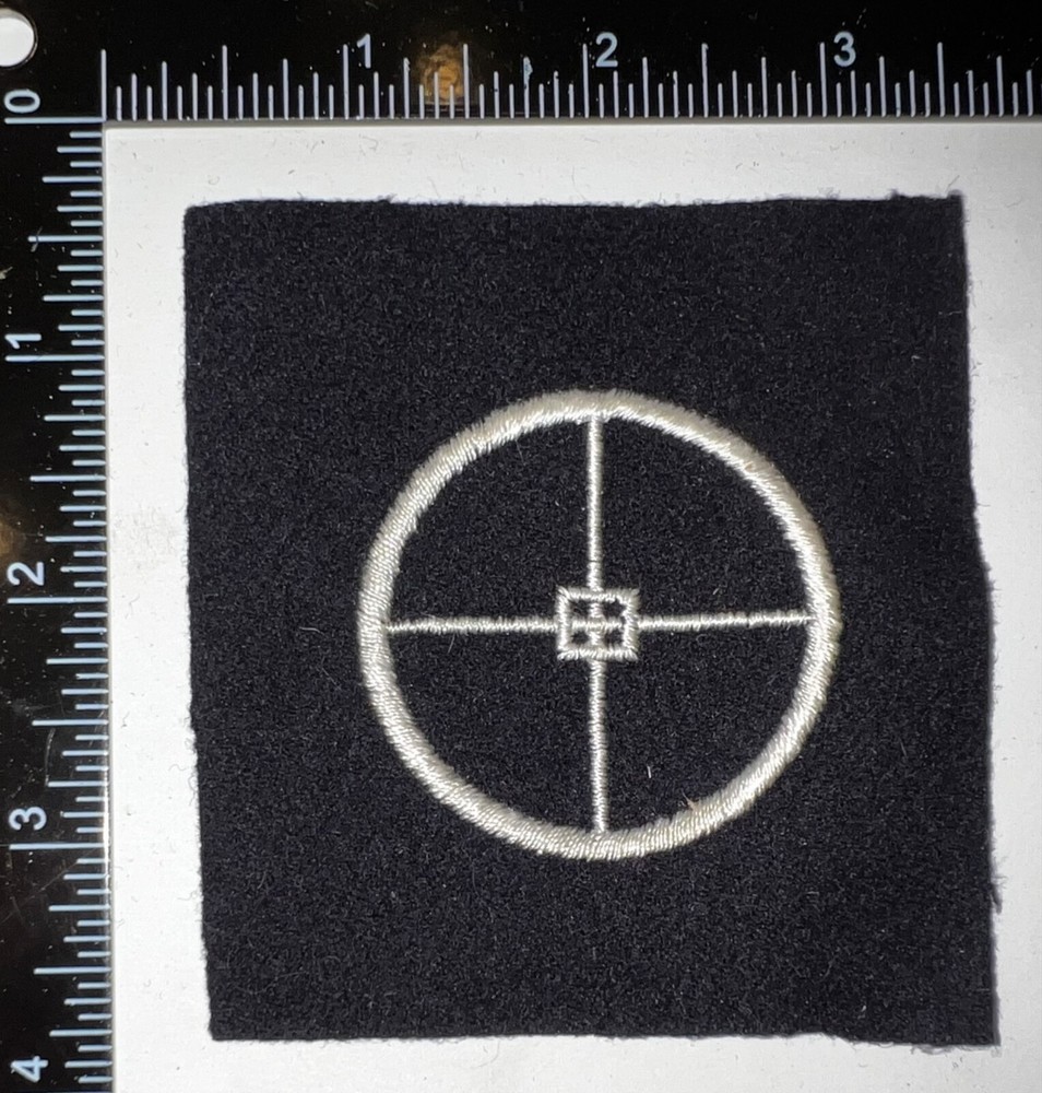 WWII USN US Navy Gun Pointer Striker Distinguishing Mark Patch BLUE Rate